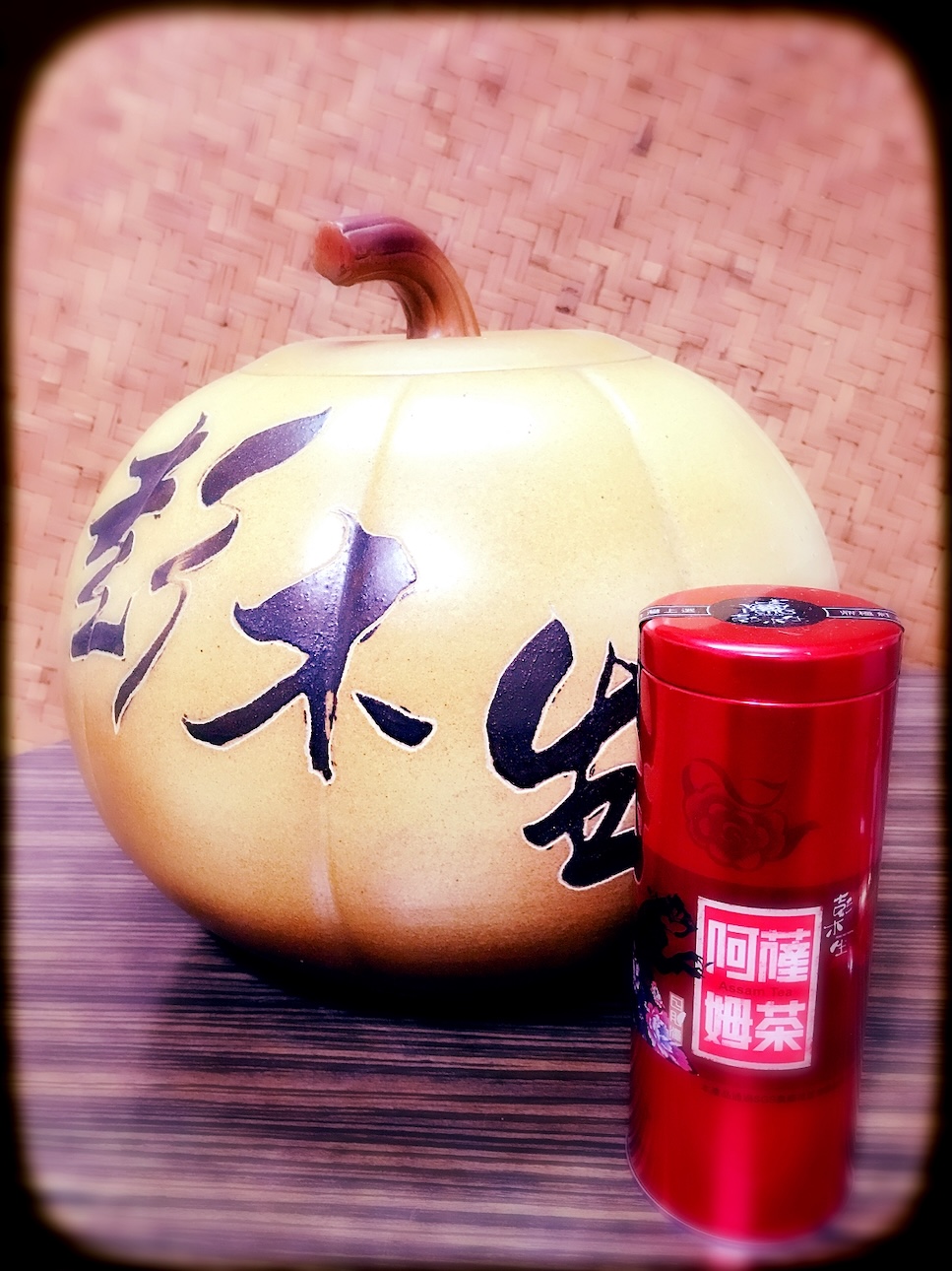 台茶8號・罐裝